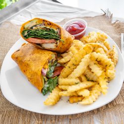 The Wiz Café - CHIKCEN, SHEIMP, SALMON, TUNA WRAPS