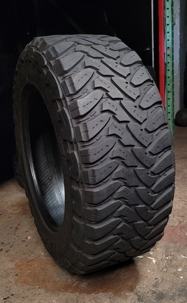 GOLDEN MOBILE TIRES AND ROADSIDE ASISTANCE near you at 5491 NW 15th St