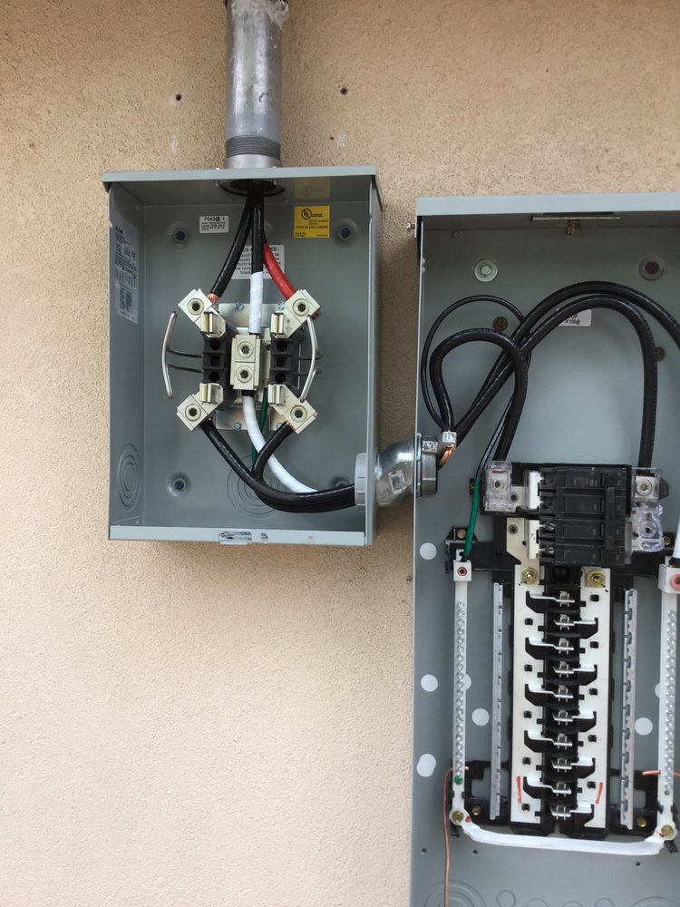 Slide of Superior Electrical Services of El Paso
