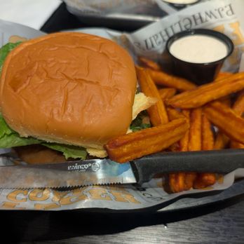 PJ Whelihan’s - Crispy Chicken Sandwich with Sweet Potato Fries - Pubs Near Me - Wynnewood, Pennsylvania PJ Whelihan’s - Crispy Chicken Sandwich with Sweet Potato Fries - Pubs Near Me - Wynnewood, Pennsylvania