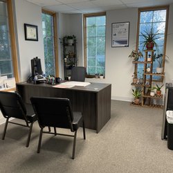 Rivas Medical Weight Loss - A private and professional office setting for your one-on-one medical weight loss consultation.