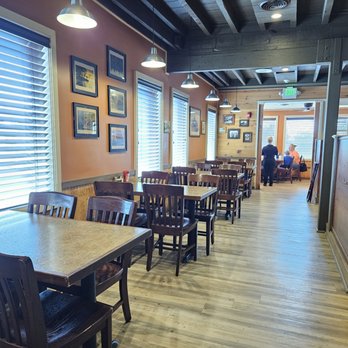 Silver Spring Mining Company - Dining Room - Bars Near Me - Perry Hall, Maryland