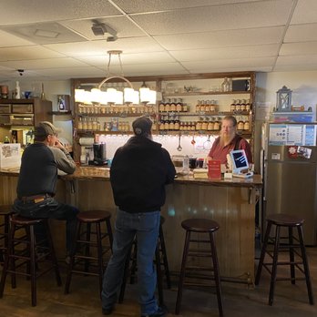 8 Shires Coloniale Distillery - Very quaint, professional, and enjoyable place to visit and partake. - Beer, Wine & Spirits Near Me - Williamsburg, Virginia
