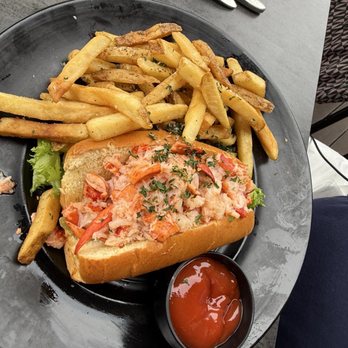 Water View Grill - Seafood Near Me - Portsmouth, New Hampshire Water View Grill - Seafood Near Me - Portsmouth, New Hampshire