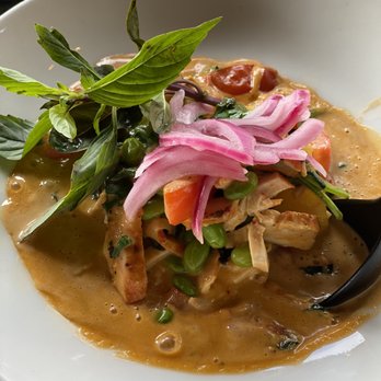 Starfish - Thai Curry Chicken & Coconut Rice - Asian Fusion Near Me - Laguna Beach, California Starfish - Thai Curry Chicken & Coconut Rice - Asian Fusion Near Me - Laguna Beach, California