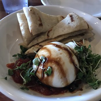 Cane Rosso - ROSEMARY FOCACCIA, whipped ricotta, habanero honey, espelette $9 - Pizza Near Me - Dallas, Texas