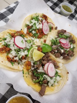 Carnitas don Tacho by null