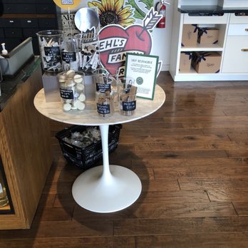 Kiehl's Since 1851 - 6.18.22 - Cosmetics & Beauty Supply Near Me - Houston, Texas Kiehl's Since 1851 - 6.18.22 - Cosmetics & Beauty Supply Near Me - Houston, Texas