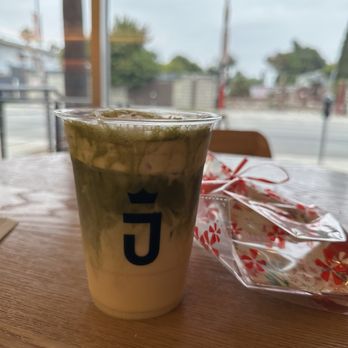 Javista Hollywood - My Pineapple Sunshine matcha - Coffee & Tea Near Me - Los Angeles, California Javista Hollywood - My Pineapple Sunshine matcha - Coffee & Tea Near Me - Los Angeles, California