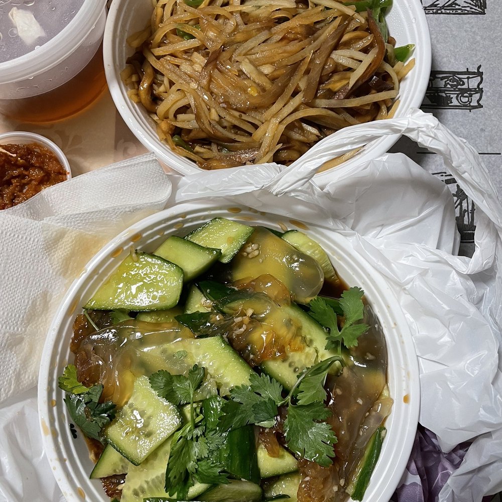 Golden Palace Gourmet - Sliced Potato, Eggplants, and Pepper (炒三丝), Jelly Fish with Vinegar (老醋蛰头) - Chinese Near Me - Flushing, New York Golden Palace Gourmet - Sliced Potato, Eggplants, and Pepper (炒三丝), Jelly Fish with Vinegar (老醋蛰头) - Chinese Near Me - Flushing, New York