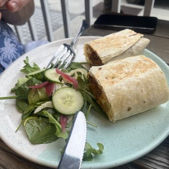 Bluestone Lane Manhattan Beach Café - Coffee & Tea Near Me - Manhattan Beach, California Bluestone Lane Manhattan Beach Café - Coffee & Tea Near Me - Manhattan Beach, California