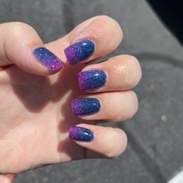 Ombré galaxy SNS mani powder colors 156 and 64 courtesy of Adam at Love Kim Nails Ombré galaxy SNS mani powder colors 156 and 64 courtesy of Adam at Love Kim Nails