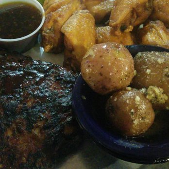 Charlie Horse Restaurant - Seafood Near Me - Ormond Beach, Florida