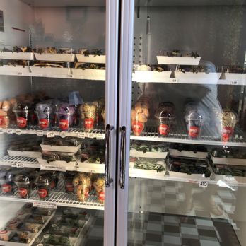Dipped by Dee - Desserts Near Me - Aiea, Hawaii
