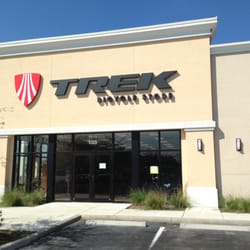 Trek Bicycle Store of Fort Myers South Entrance