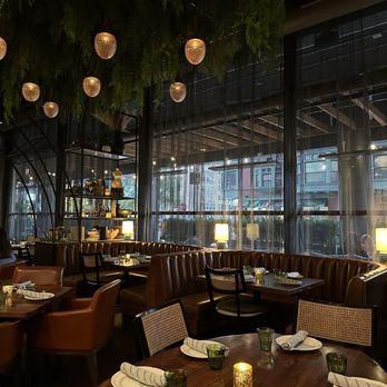 Alpana - Interior - New American Near Me - Chicago, Illinois