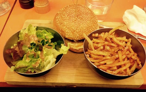 Chez Louis by null