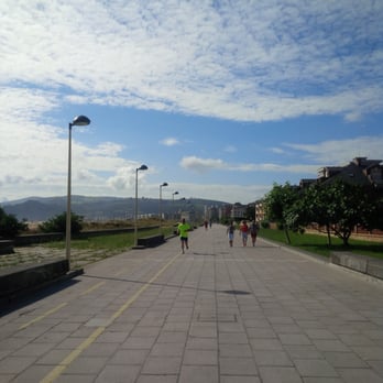 Paseo Marítimo - Local Flavor Near Me - Laredo, S