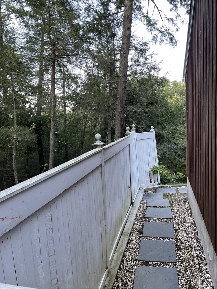 Slide of A & I Handyman & Home Improvement