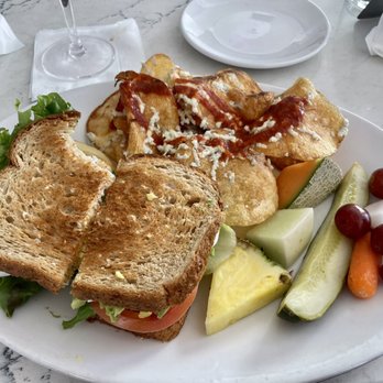 AZ88 - BLT with Hell's Fire Chips - American Near Me - Scottsdale, Arizona