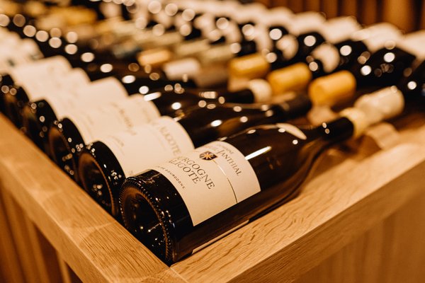 Cru & Domaine Fine Wine Merchants by null
