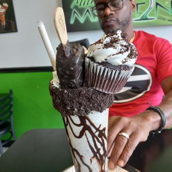 Milkshake Martini Gourmet Shake Bar - Mixes Emotion - Desserts Near Me - Stockbridge, Georgia Milkshake Martini Gourmet Shake Bar - Mixes Emotion - Desserts Near Me - Stockbridge, Georgia