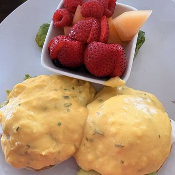Gonzo's Breakfast House - California egg Benedict with fruit bowl - American Near Me - Yreka, California Gonzo's Breakfast House - California egg Benedict with fruit bowl - American Near Me - Yreka, California