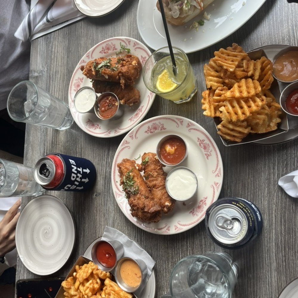 Bandit - Breakfast Burrito, Crispy Mozz Thiccs and Waffle Fries - American Near Me - Chicago, Illinois Bandit - Breakfast Burrito, Crispy Mozz Thiccs and Waffle Fries - American Near Me - Chicago, Illinois