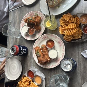 Bandit - Breakfast Burrito, Crispy Mozz Thiccs and Waffle Fries - American Near Me - Chicago, Illinois Bandit - Breakfast Burrito, Crispy Mozz Thiccs and Waffle Fries - American Near Me - Chicago, Illinois