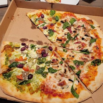 The Original Brooklyn Pie - a whole pizza in a box - Pizza Near Me - Round Rock, Texas The Original Brooklyn Pie - a whole pizza in a box - Pizza Near Me - Round Rock, Texas
