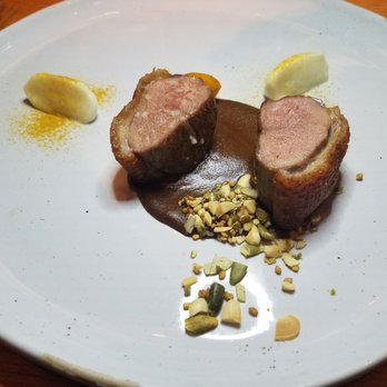 Pangea - Roasted duck breast with orange mole - Mexican Near Me - San Pedro Garza García, NLE Pangea - Roasted duck breast with orange mole - Mexican Near Me - San Pedro Garza García, NLE