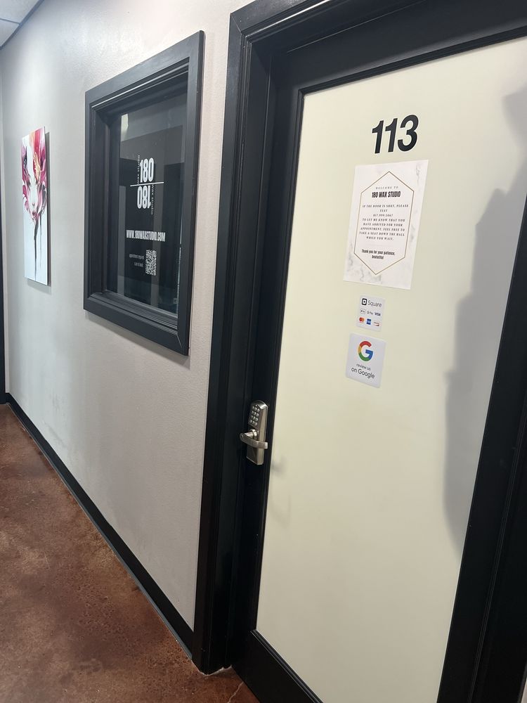 180 Wax Studio Logo