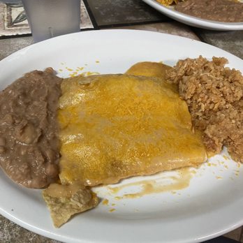 OJ Mexican Restaurant - #10-3 enchiladas - Mexican Near Me - Claude, Texas