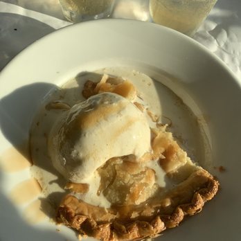 Yellowfin Steak and Fish House - Delicious warm apple pie - Steakhouses Near Me - Edgewater, Maryland Yellowfin Steak and Fish House - Delicious warm apple pie - Steakhouses Near Me - Edgewater, Maryland