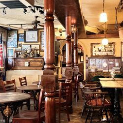 Fiddler's Green Irish Pub & Eatery - Inside