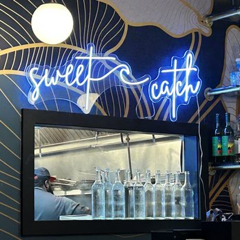 Sweet Catch  - El Artista en la cocina - Seafood Near Me - Brooklyn, New York