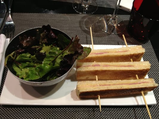 Gill Côté Bistro by null