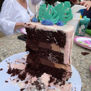 Moochie Pops and Cakes - Desserts Near Me Moochie Pops and Cakes - Desserts Near Me
