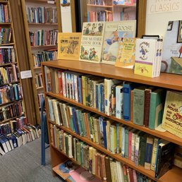 I loved their "old" children's books shelf. So many neat finds. I loved their "old" children's books shelf. So many neat finds.