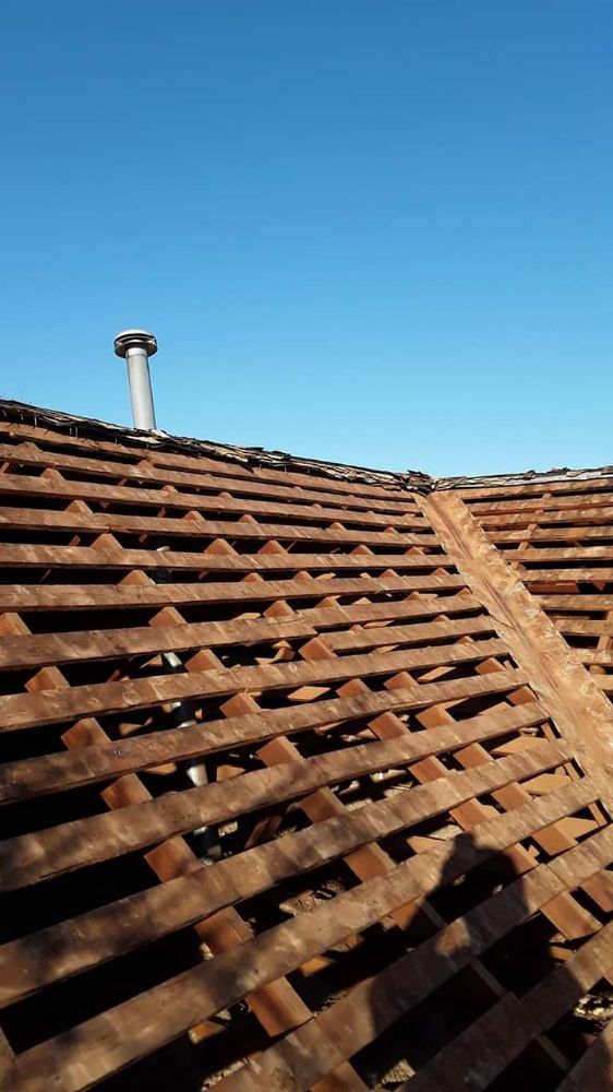 Slide of JR American Roofing