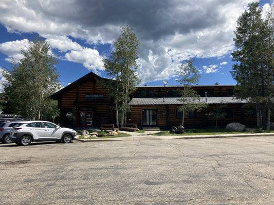 Boulder Creek Lodge by null