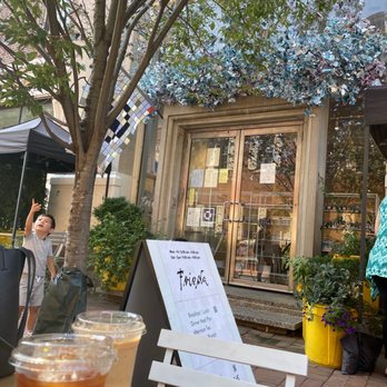 FRIEDA - Decaf Iced Americano & Iced Latte - Cafes Near Me - Philadelphia, Pennsylvania FRIEDA - Decaf Iced Americano & Iced Latte - Cafes Near Me - Philadelphia, Pennsylvania