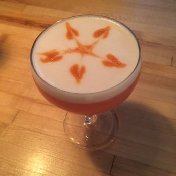 The Gin Joint - The Clover Club - Cocktail Bars Near Me - Charleston, South Carolina The Gin Joint - The Clover Club - Cocktail Bars Near Me - Charleston, South Carolina