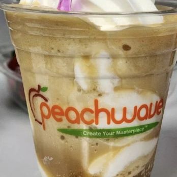 Peachwave 915 - Root beer float! - Ice Cream & Frozen Yogurt Near Me - El Paso, Texas