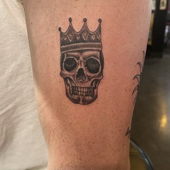 Sideshow Tattoo and Piercing - Tattoo Near Me - San Diego, California Sideshow Tattoo and Piercing - Tattoo Near Me - San Diego, California