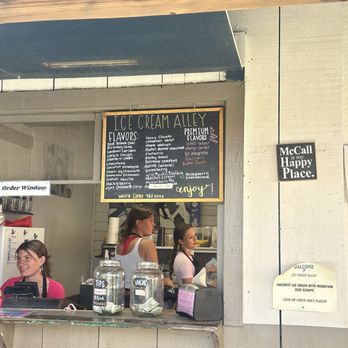 Ice Cream Alley - List of flavors - Ice Cream & Frozen Yogurt Near Me - McCall, Idaho Ice Cream Alley - List of flavors - Ice Cream & Frozen Yogurt Near Me - McCall, Idaho