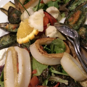 Restaurant Nino - Mediterranean Near Me - Cassis, 13 Restaurant Nino - Mediterranean Near Me - Cassis, 13