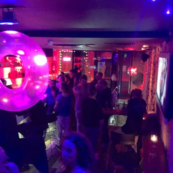Bloom - Pubs Near Me - Santiago de Compostela, C Bloom - Pubs Near Me - Santiago de Compostela, C