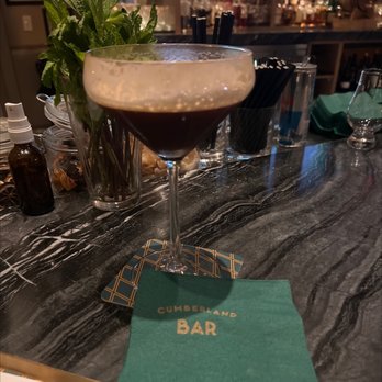 Cumberland Bar - Espresso martini - Cocktail Bars Near Me - Nashville, Tennessee