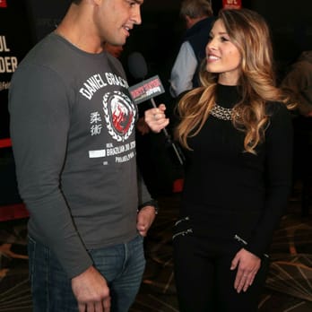 Daniel Gracie Jiu-Jitsu - Daniel Gracie at the UFC 81 BOSTON - Self-defense Classes Near Me - Philadelphia, Pennsylvania Daniel Gracie Jiu-Jitsu - Daniel Gracie at the UFC 81 BOSTON - Self-defense Classes Near Me - Philadelphia, Pennsylvania